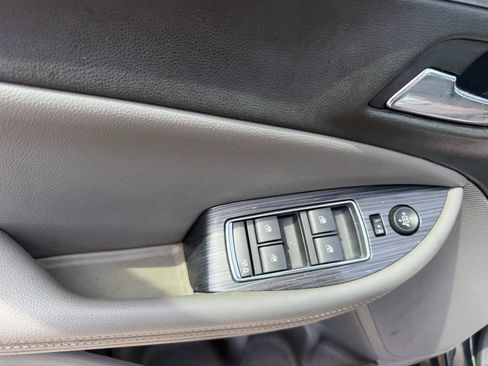 Used 2018 Chevrolet Impala LS image 15