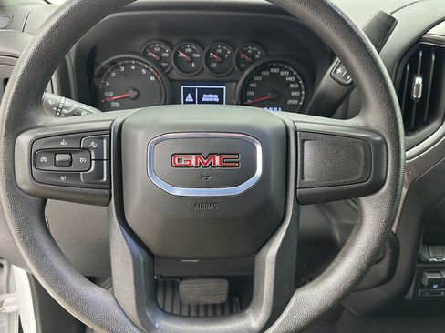Used 2024 GMC Sierra 1500 Pro w/ Graphite Edition AWD/4WD image 17