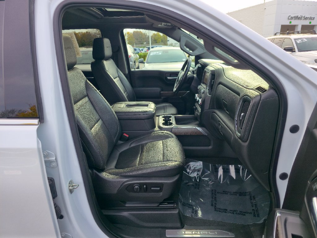 Certified 2021 GMC Sierra 1500 Denali w/ Driver Alert Package II AWD/4WD image 30