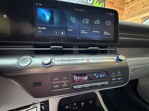 Used 2024 Hyundai Kona SEL image 18