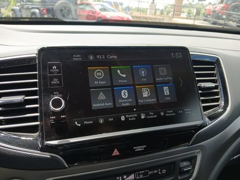 Certified 2025 Honda Ridgeline Sport image 21