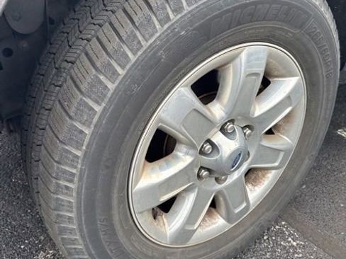 Used 2013 Ford F150 XLT w/ XTR Pkg image 3