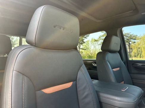 Used 2024 GMC Sierra 2500 AT4 w/ AT4 Premium Plus Package AWD/4WD image 29