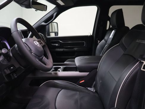 New 2026 RAM 2500 Laramie w/ Night Edition AWD/4WD image 7
