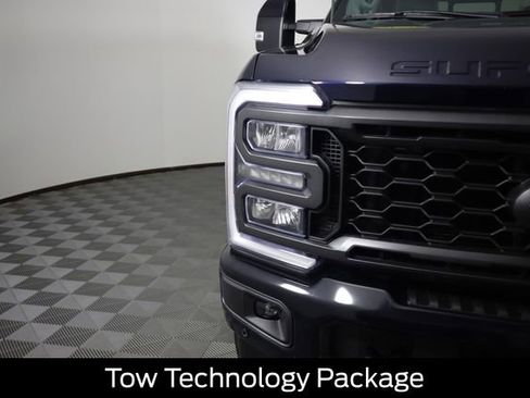 Used 2023 Ford F250 Lariat w/ Sport Appearance Package AWD/4WD image 17