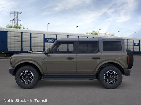 New 2026 Ford Bronco Outer Banks AWD/4WD image 3