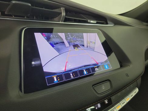 Used 2021 Cadillac XT4 Sport w/ Enhanced Visibility Package FWD image 26