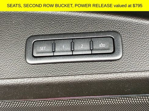 Used 2018 GMC Yukon SLT w/ Open Road Package AWD/4WD image 5