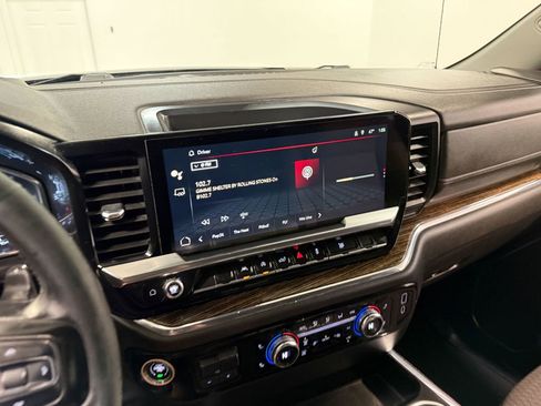 Used 2023 GMC Sierra 1500 Elevation w/ Preferred Package image 77