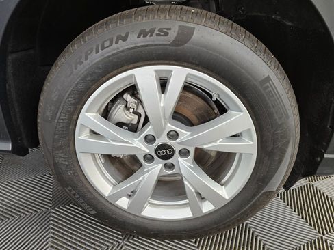 New 2025 Audi Q5 Premium image 22