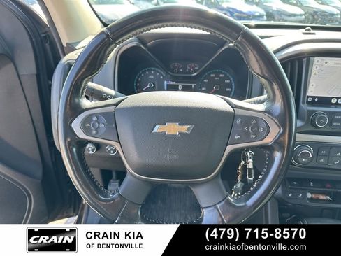 Used 2017 Chevrolet Colorado Z71 w/ Z71 Midnight Edition image 27