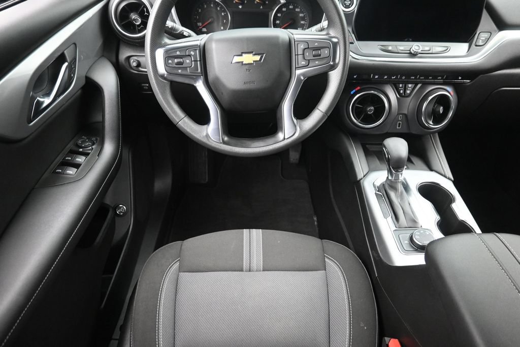 Used 2023 Chevrolet Blazer LT w/ Convenience Package AWD/4WD image 14