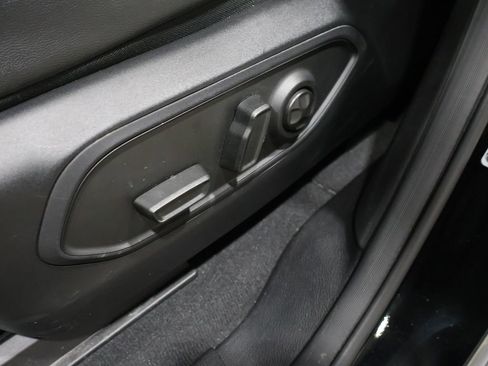 Used 2023 Jeep Grand Cherokee Limited image 12