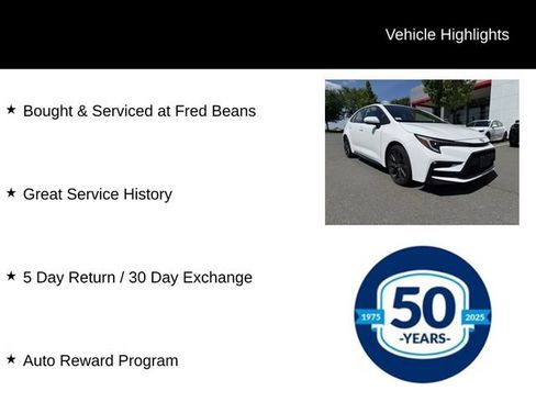 Used 2025 Toyota Corolla SE w/ SE Premium Package FWD image 8