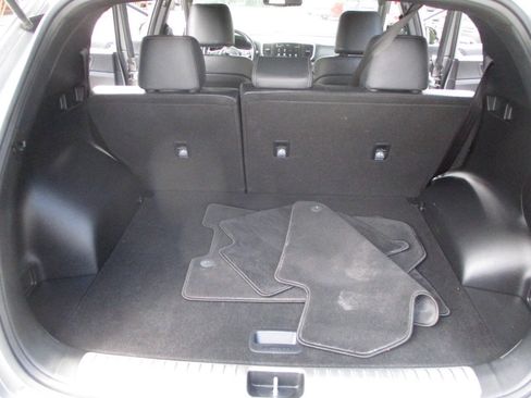 Used 2021 Kia Sportage S w/ S AWD Premium Package image 33