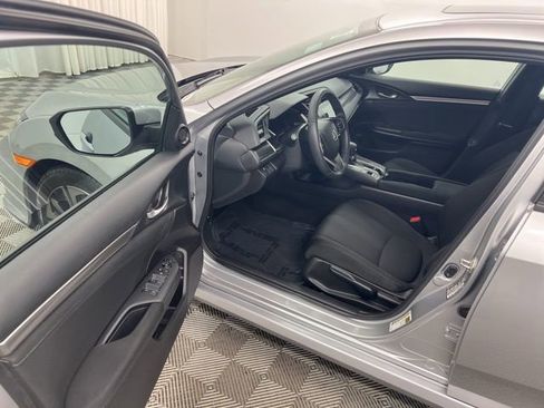 Used 2018 Honda Civic EX image 12