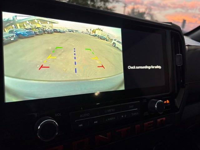 Used 2025 Nissan Frontier PRO-4X AWD/4WD image 25