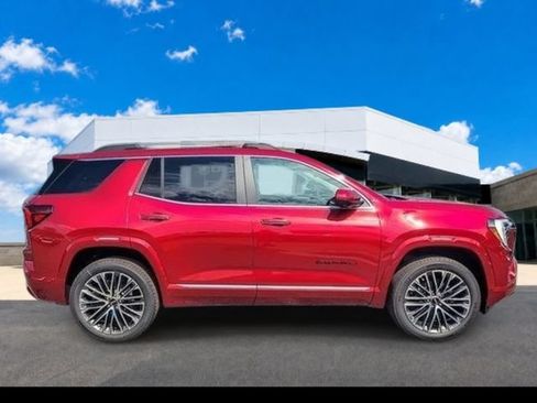 New 2027 GMC Terrain Denali w/ LPO, Black Badging Package AWD/4WD image 13