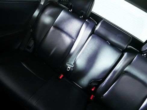 Used 2014 Toyota 4Runner SR5 AWD/4WD image 12