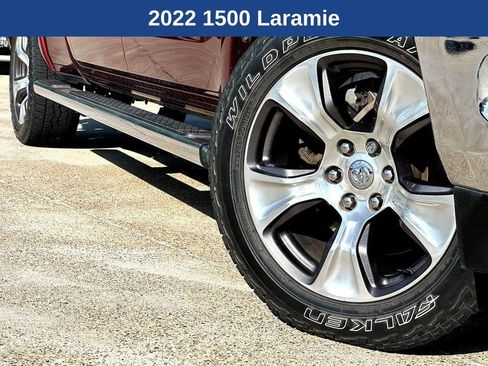 Used 2022 RAM 1500 Laramie AWD/4WD image 2