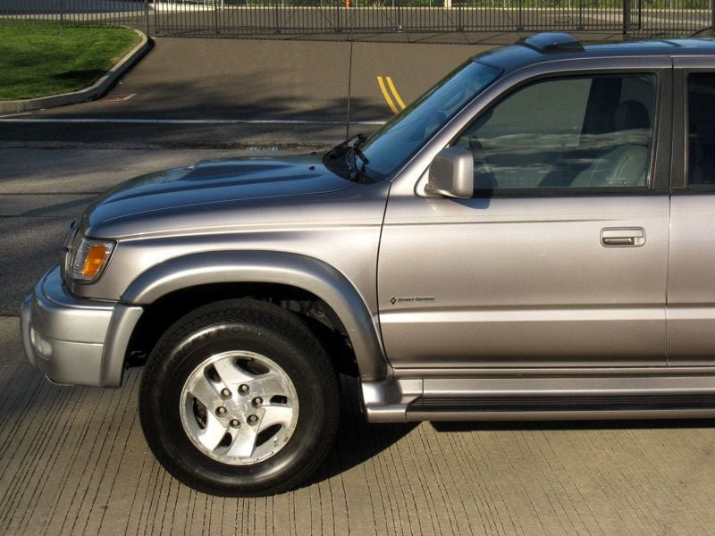 Used 2002 Toyota 4Runner SR5 RWD image 7