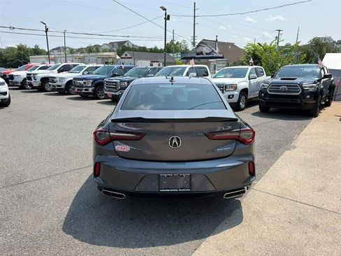 Used 2023 Acura TLX SH-AWD w/ Advance Package image 3