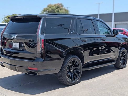 Used 2021 Cadillac Escalade Sport w/ Driver Assist Tech Package AWD/4WD image 5