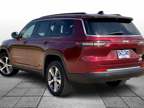 New 2025 Jeep Grand Cherokee L Limited w/ Luxury Tech Group II RWD image 3