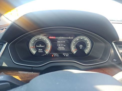 Used 2023 Audi Q5 2.0T Prestige w/ Prestige Package image 15