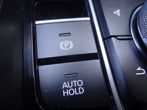 Used 2025 MAZDA MAZDA3 s FWD image 31