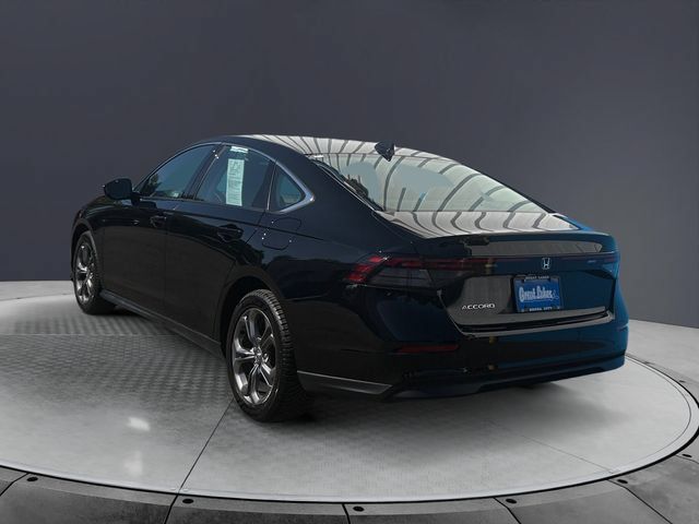 Used 2023 Honda Accord EX image 3