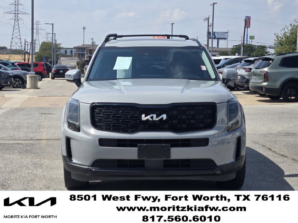 Used 2022 Kia Telluride EX w/ EX Premium Package AWD/4WD image 2