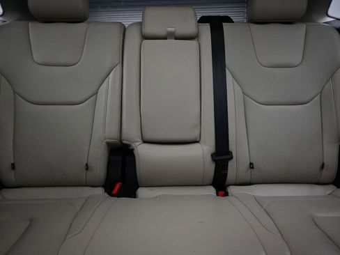 Used 2015 Ford Edge Titanium w/ Equipment Group 302A image 30