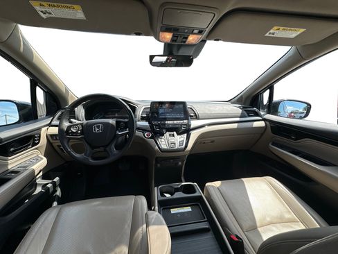 Used 2019 Honda Odyssey Elite image 12