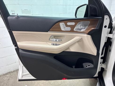 Used 2024 Mercedes-Benz GLE 350 4MATIC image 25