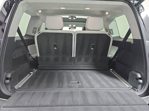 Used 2024 Rivian R1S Adventure AWD/4WD image 15
