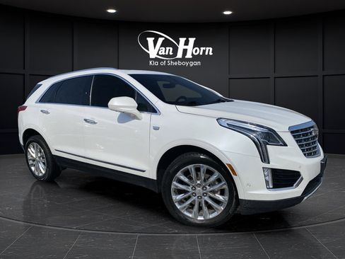 Used 2019 Cadillac XT5 Platinum AWD/4WD image 2
