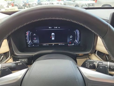 Used 2025 INFINITI QX60 Sensory w/ Cargo Package AWD/4WD image 22