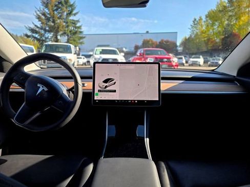 Used 2019 Tesla Model 3 Long Range AWD/4WD image 10