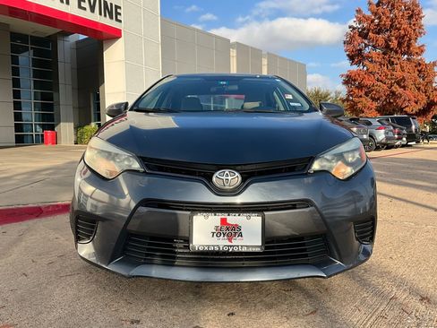 Used 2015 Toyota Corolla LE image 4