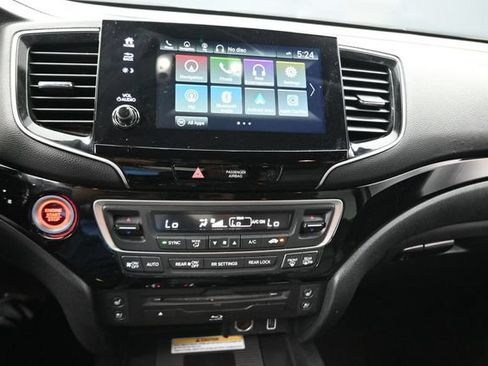 Used 2020 Honda Pilot Elite image 11