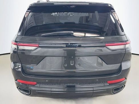 Used 2024 Jeep Grand Cherokee Limited 4xe AWD/4WD image 9