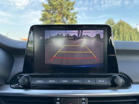Used 2022 Kia Forte LXS FWD image 20