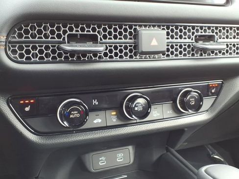 Certified 2026 Honda HR-V Sport image 17