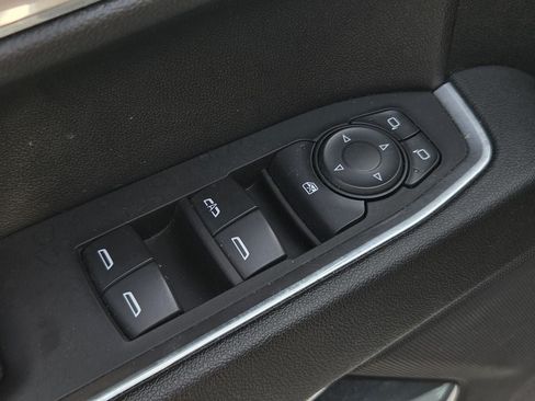 Certified 2023 Chevrolet Silverado 1500 LT RWD image 18
