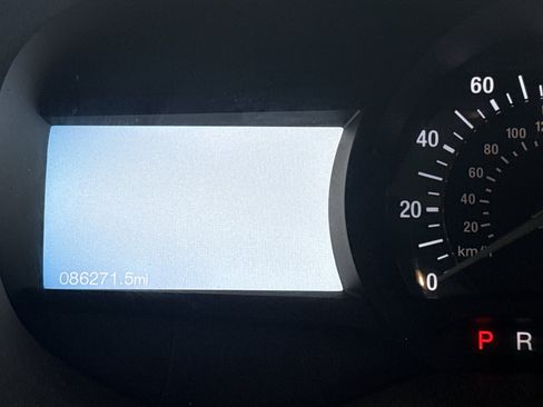Used 2017 Ford Edge SEL w/ Equipment Group 201A AWD/4WD image 9