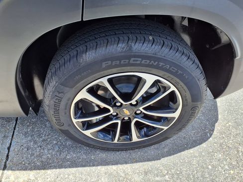 Used 2025 Chevrolet TrailBlazer LT FWD image 15