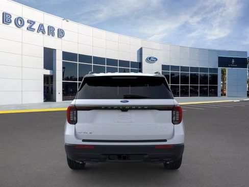 New 2026 Ford Explorer Active image 5
