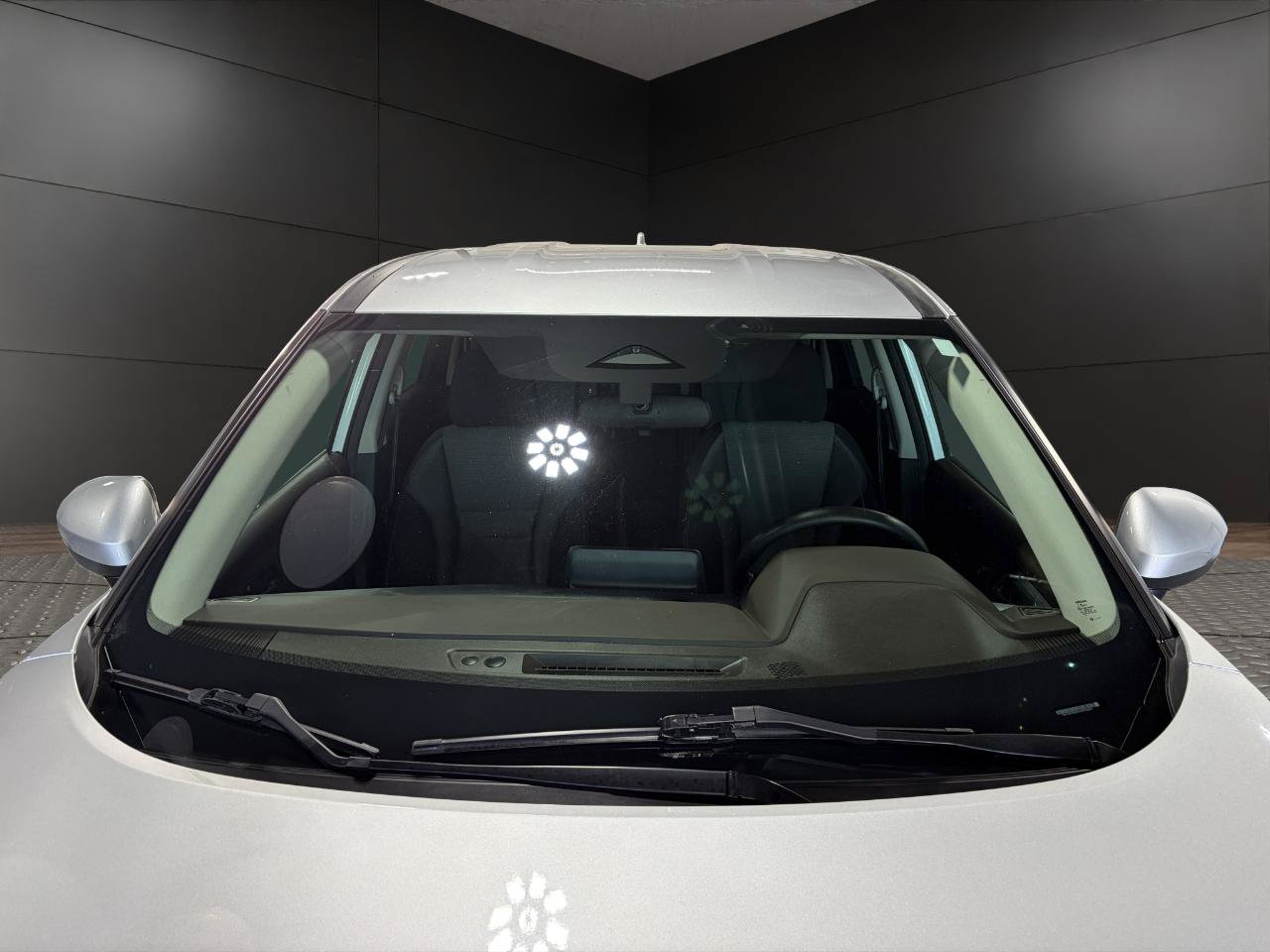 Used 2022 Nissan Rogue SV AWD/4WD image 28