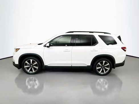 Used 2024 Honda Pilot Elite image 4